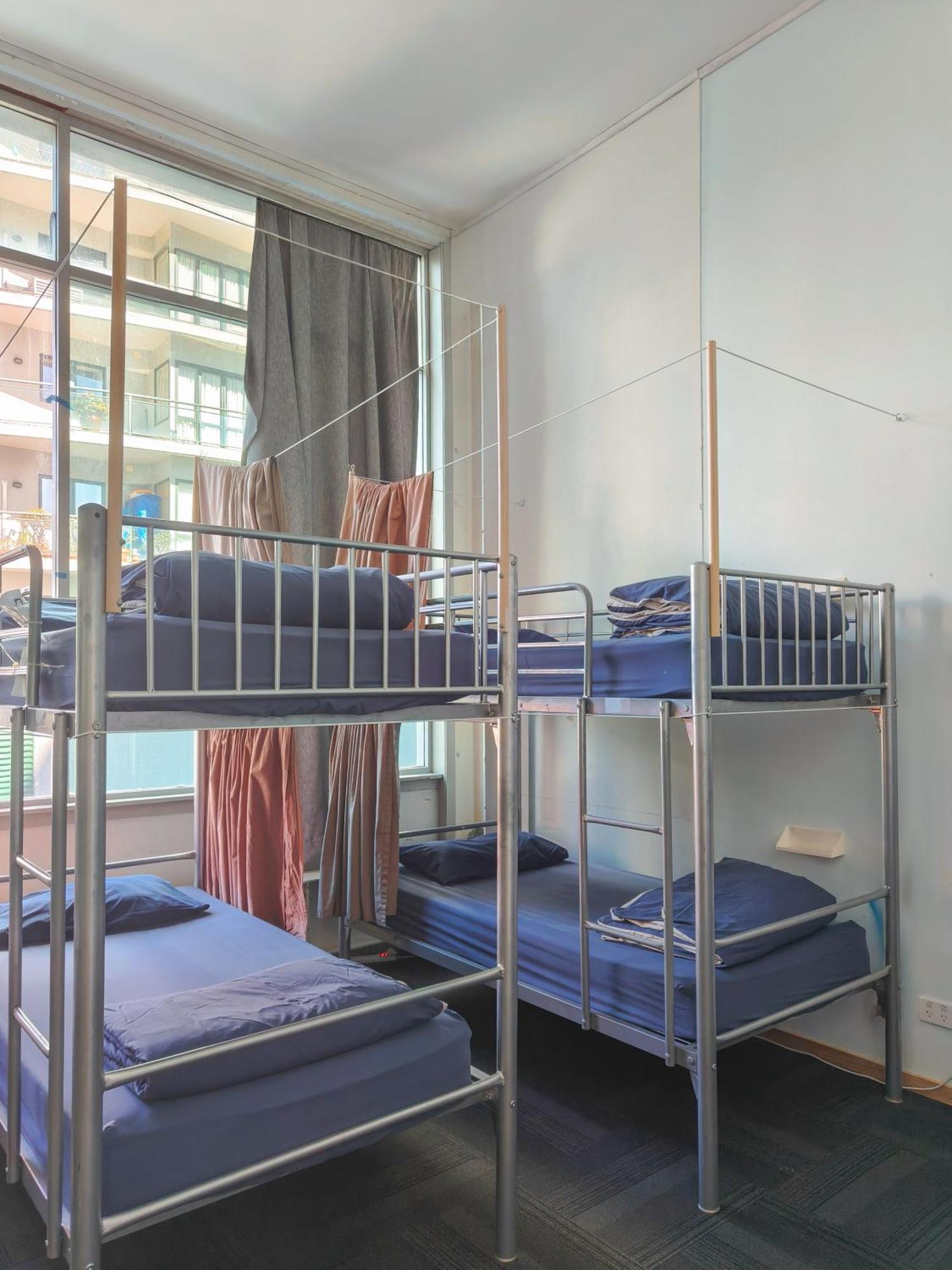 Metro Adventurer Backpackers Hostel Auckland Exterior photo