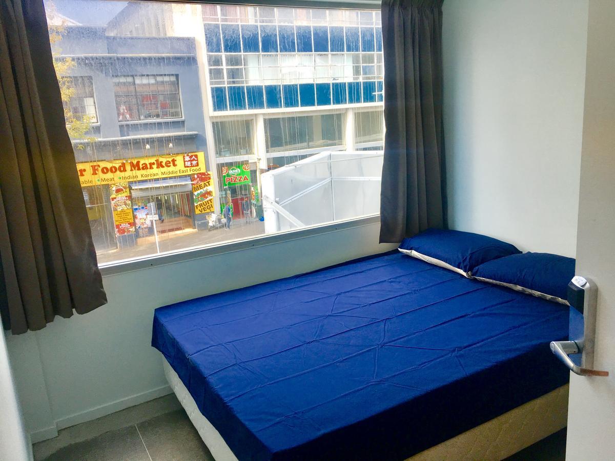 Metro Adventurer Backpackers Hostel Auckland Exterior photo